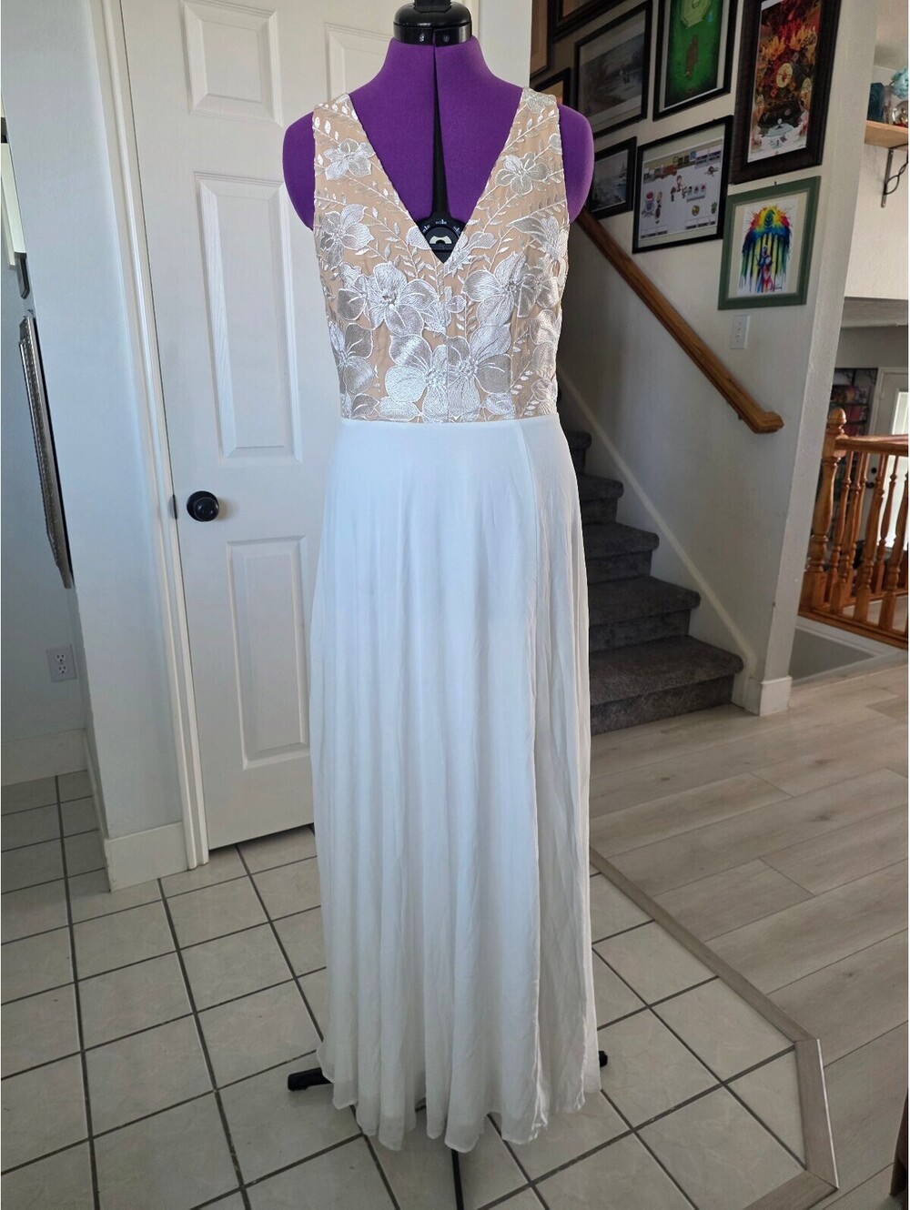 Soieblu White dress wedding dress size 10
